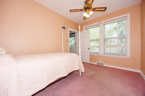 825 West Warmouth Street Salem IL 62881