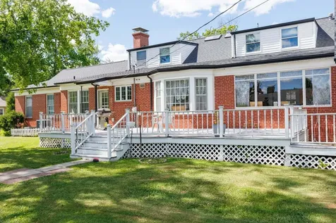 825 West Warmouth Street Salem IL 62881
