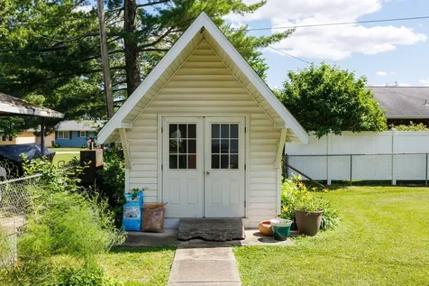 825 West Warmouth Street Salem IL 62881