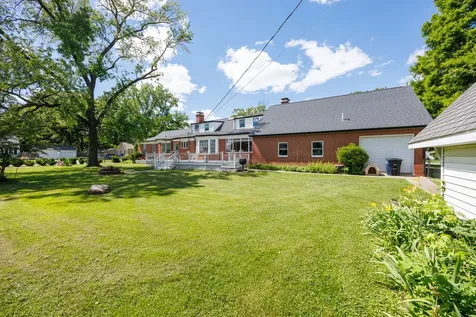 825 West Warmouth Street Salem IL 62881
