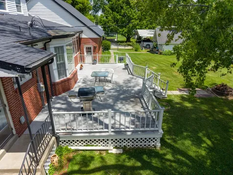 825 West Warmouth Street Salem IL 62881
