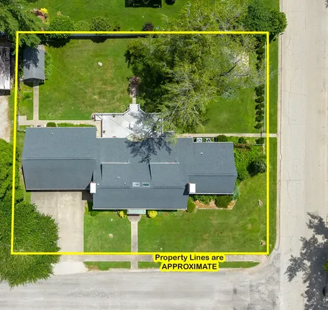 825 West Warmouth Street Salem IL 62881