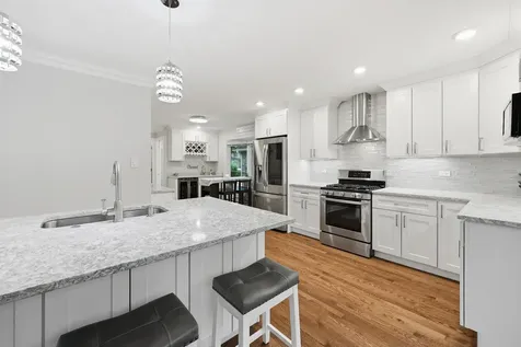 1132 South Fernandez Avenue Arlington Heights IL 60005