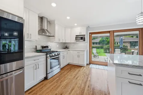 1132 South Fernandez Avenue Arlington Heights IL 60005