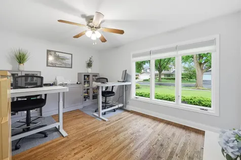 1132 South Fernandez Avenue Arlington Heights IL 60005