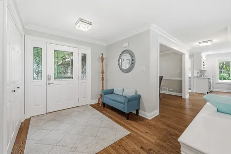 1132 South Fernandez Avenue Arlington Heights IL 60005
