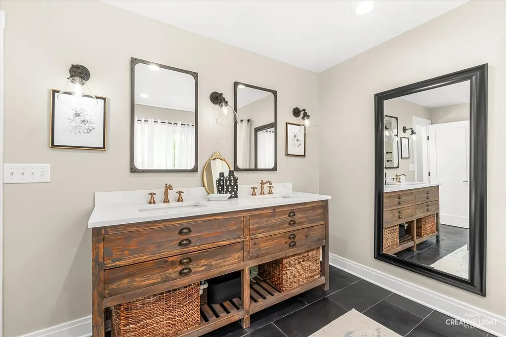 680 Glen Haven Lane Glen Ellyn IL 60137