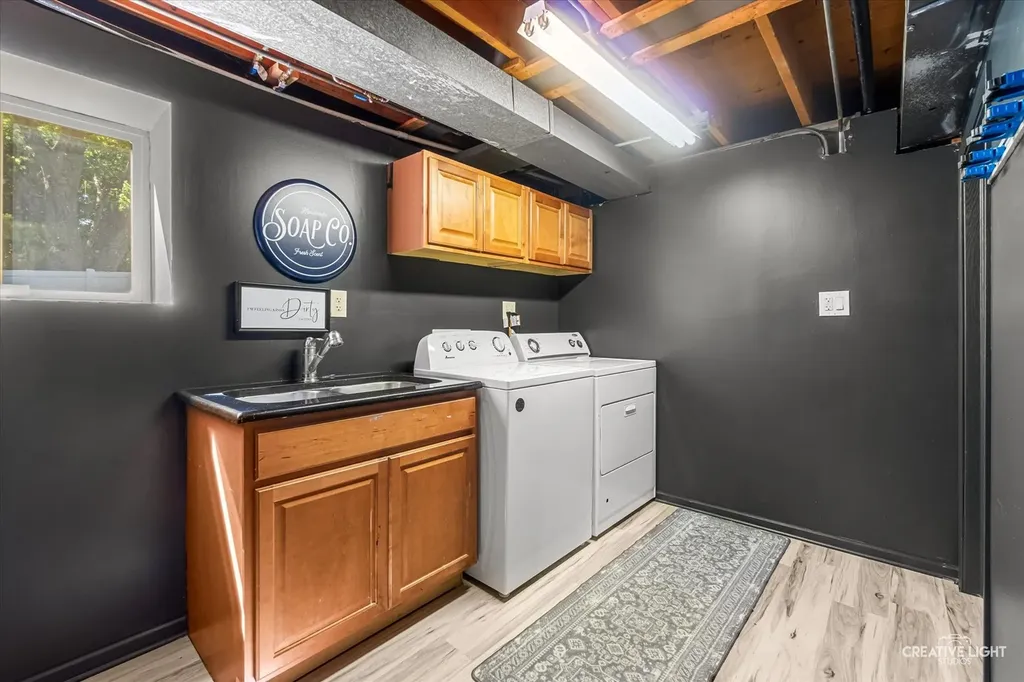 680 Glen Haven Lane Glen Ellyn IL 60137