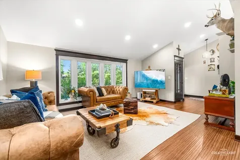680 Glen Haven Lane Glen Ellyn IL 60137