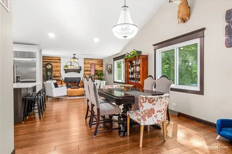 680 Glen Haven Lane Glen Ellyn IL 60137