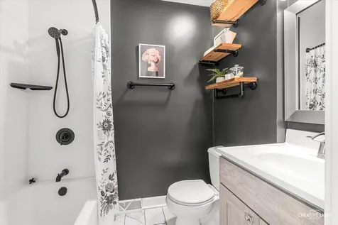680 Glen Haven Lane Glen Ellyn IL 60137