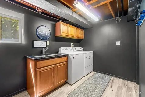 680 Glen Haven Lane Glen Ellyn IL 60137