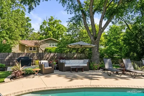 680 Glen Haven Lane Glen Ellyn IL 60137