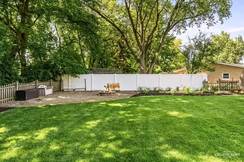 680 Glen Haven Lane Glen Ellyn IL 60137