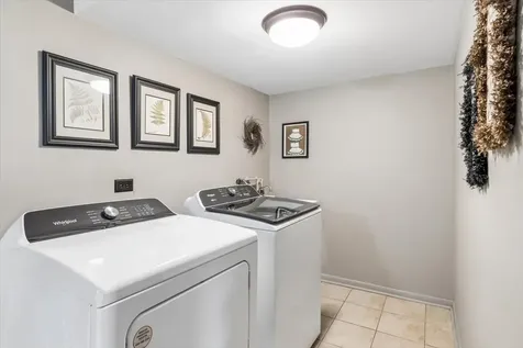 350 Essex Lane New Lenox IL 60451