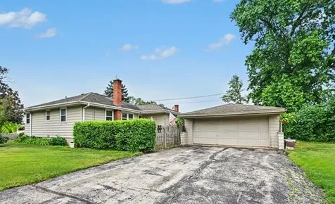 901 Brookwood Street Bensenville IL 60106