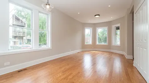 1840 North Saint Louis Avenue Chicago IL 60647