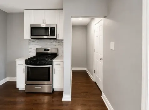 9801 South Drexel Avenue Chicago IL 60628