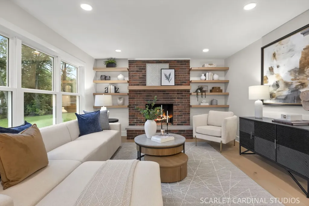 1048 Summit Hills Lane Naperville IL 60563