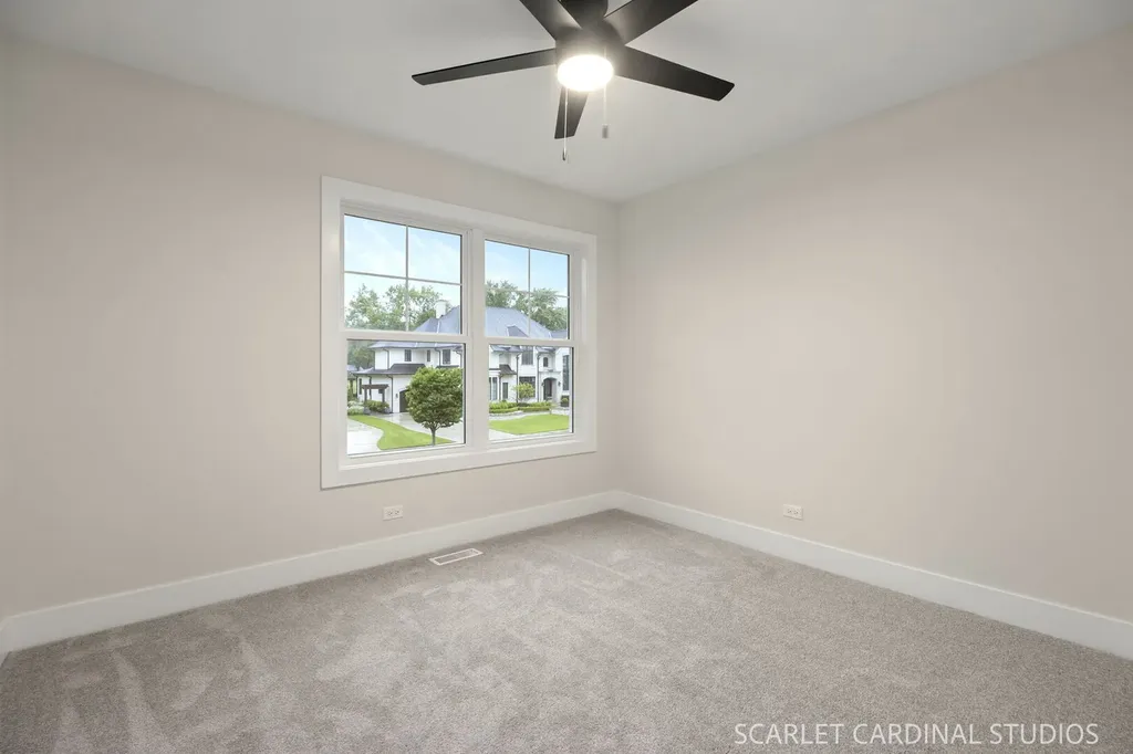 1048 Summit Hills Lane Naperville IL 60563
