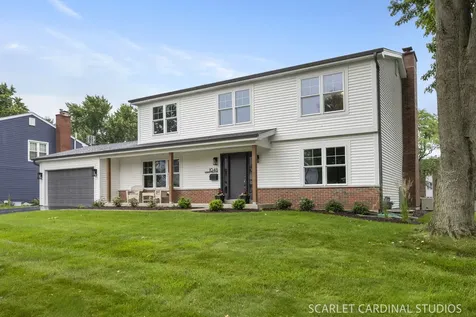 1048 Summit Hills Lane Naperville IL 60563