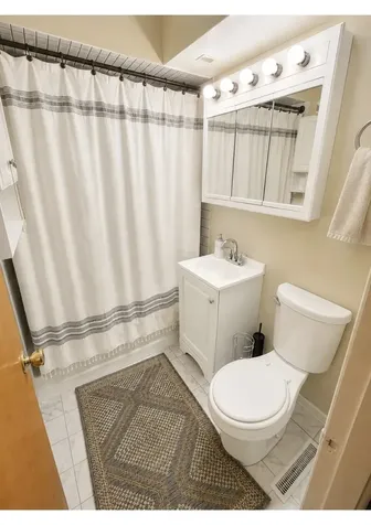 15527 Rose Drive South Holland IL 60473