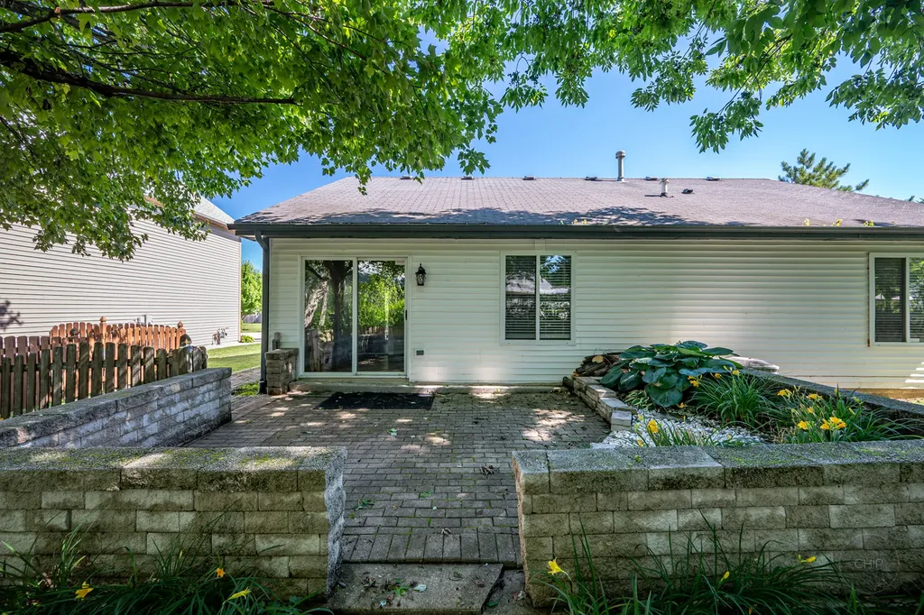 21804 West Halifax Drive Plainfield IL 60544