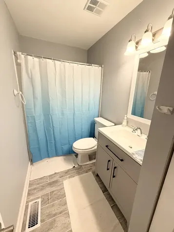 228 Harvard Lane Bloomingdale IL 60108