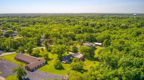 6N192 Weber Drive St. Charles IL 60174