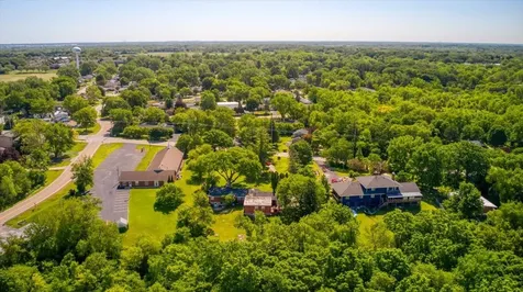6N192 Weber Drive St. Charles IL 60174