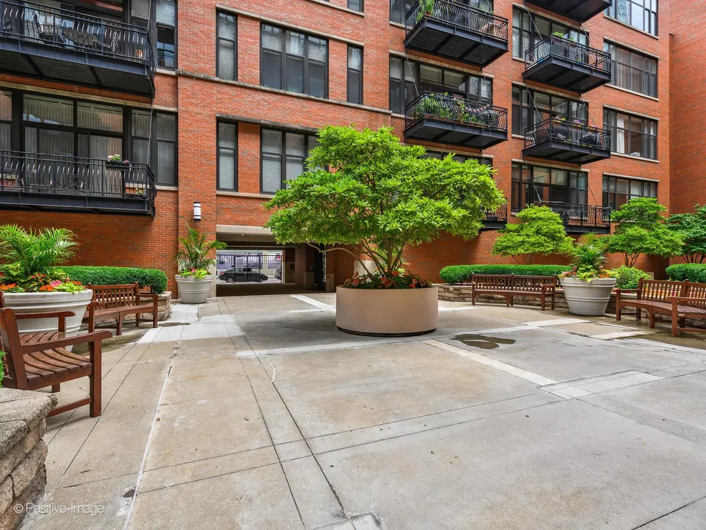 333 West Hubbard Street Chicago IL 60654