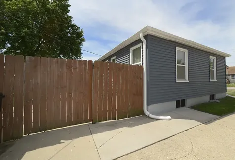 1120 Sanger Street Ottawa IL 61350