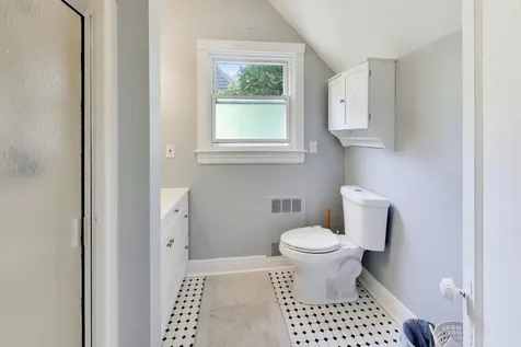 1911 Colfax Street Evanston IL 60201