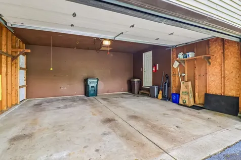 1079 Braeburn Road Mundelein IL 60060