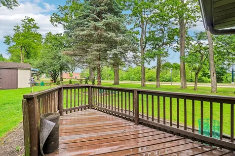 1079 Braeburn Road Mundelein IL 60060
