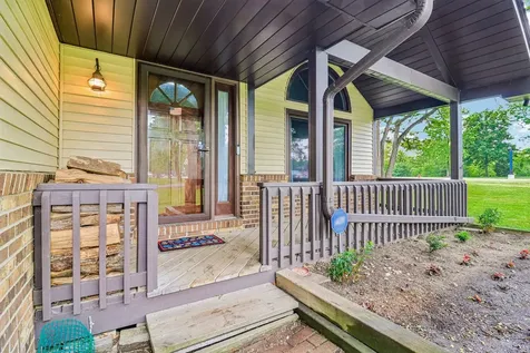 1079 Braeburn Road Mundelein IL 60060