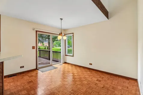 1079 Braeburn Road Mundelein IL 60060