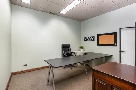 4939 West 95th Street Oak Lawn IL 60453