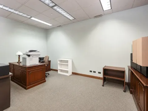 4939 West 95th Street Oak Lawn IL 60453