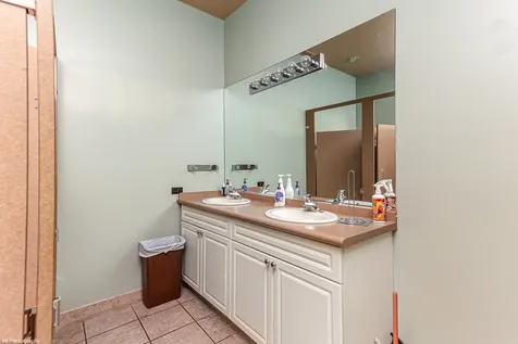 4939 West 95th Street Oak Lawn IL 60453