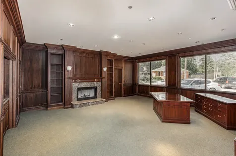 4939 West 95th Street Oak Lawn IL 60453