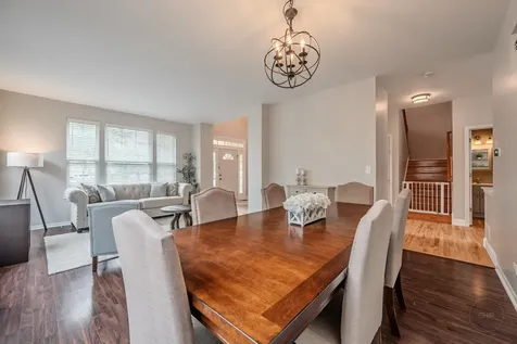 580 Hamilton Lane North Aurora IL 60542