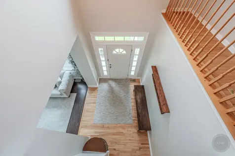 580 Hamilton Lane North Aurora IL 60542