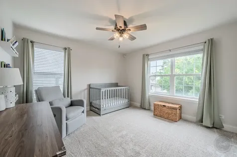 580 Hamilton Lane North Aurora IL 60542