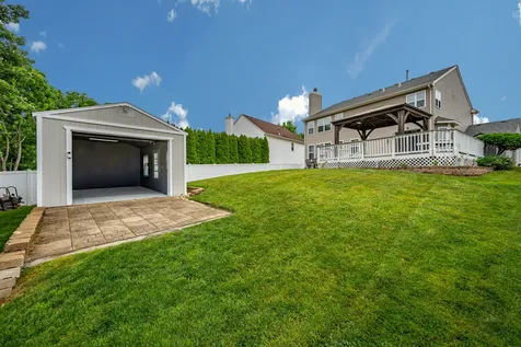 580 Hamilton Lane North Aurora IL 60542