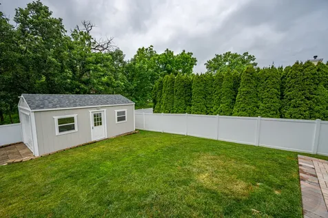 580 Hamilton Lane North Aurora IL 60542