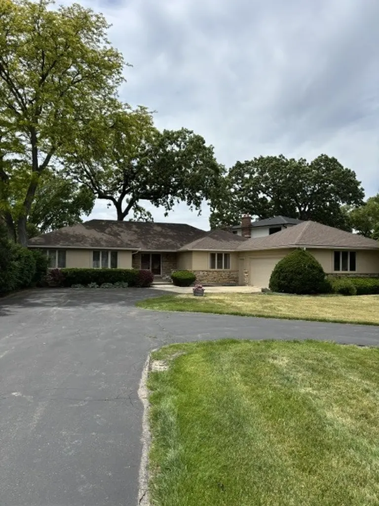 43018 North Janette Street Antioch IL 60002