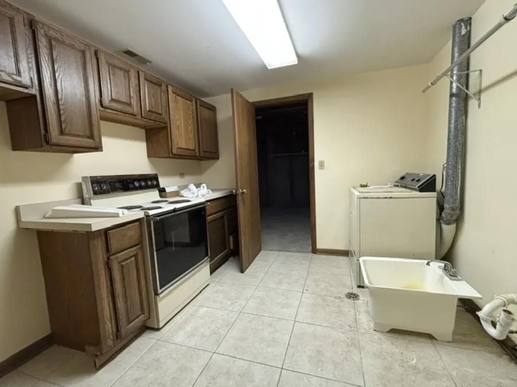 43018 North Janette Street Antioch IL 60002