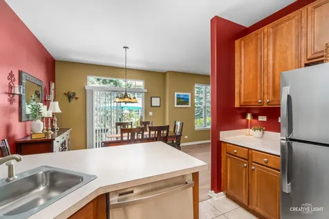 374 Wolcott Lane Batavia IL 60510