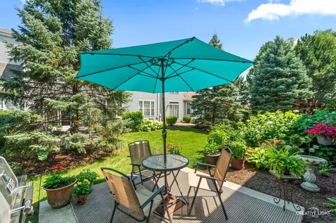374 Wolcott Lane Batavia IL 60510